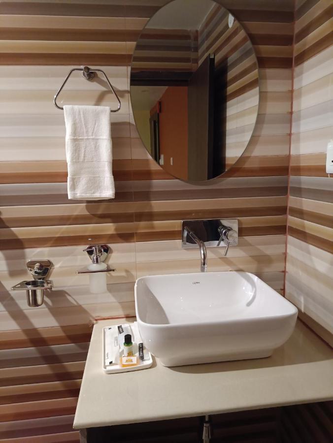 Hotel Royal View Residency Bodh Gaya Exterior foto